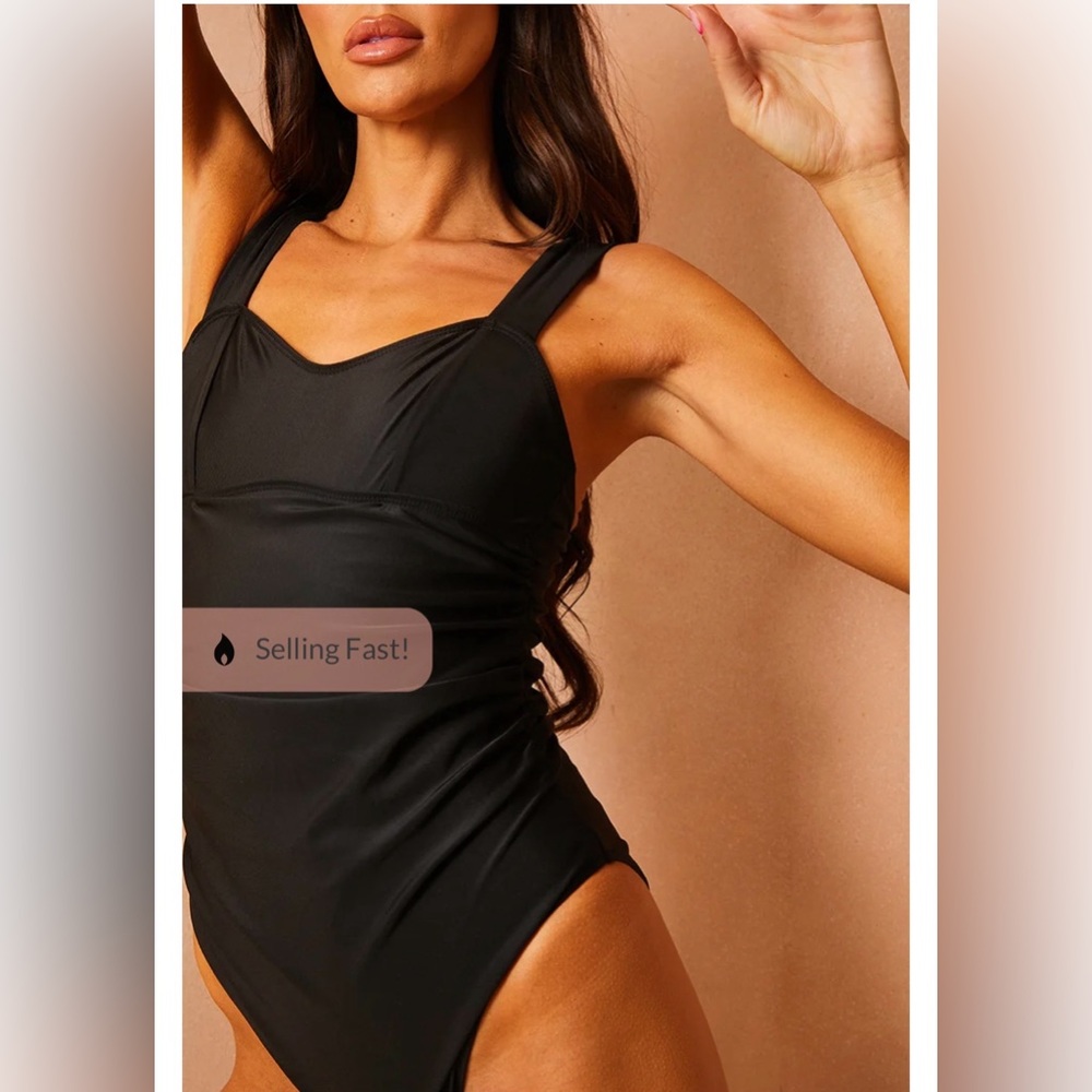 NWT ASOS In The Style Lorna Luxe black Ruched one piece Swimsuit Size 6